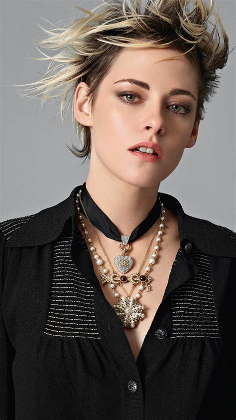 kristen stewart chanel jewelry|Kristen Stewart Chanel suit.